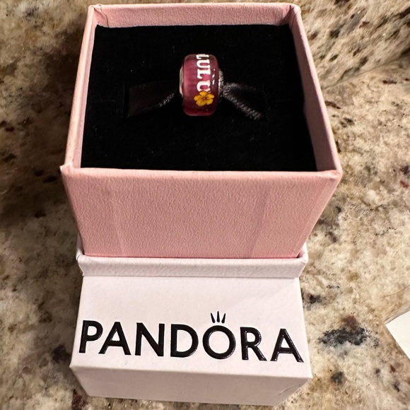 Pandora Hawaii Exclusive Honolulu Hibiscus Flower Pink Murano Charm - Picture 2 of 12